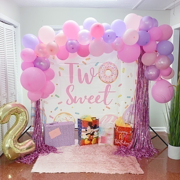 Two sweet birthday banner - Picture 1 of 2